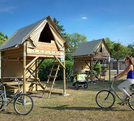 Camping Onlycamp Le Petit Port Châtel-Censoir Exterior foto