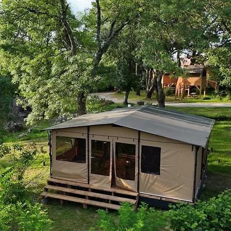 Camping Onlycamp Le Petit Port Châtel-Censoir Exterior foto